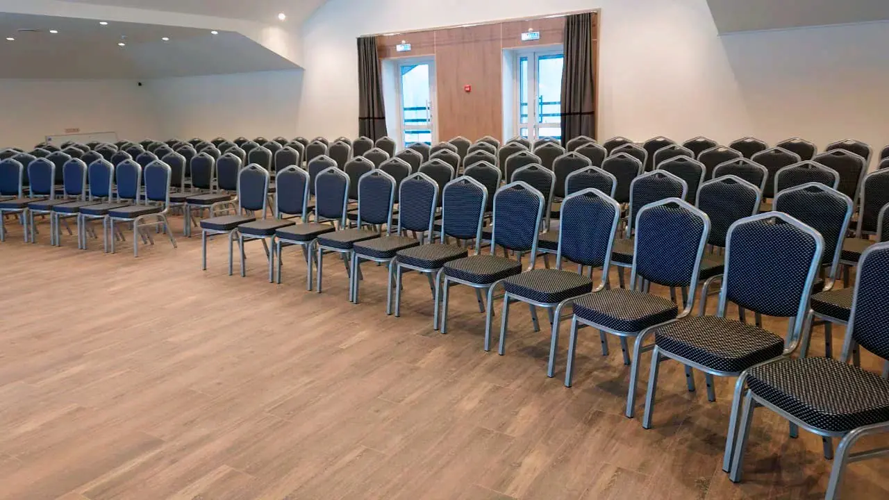 Конференц-зал большой