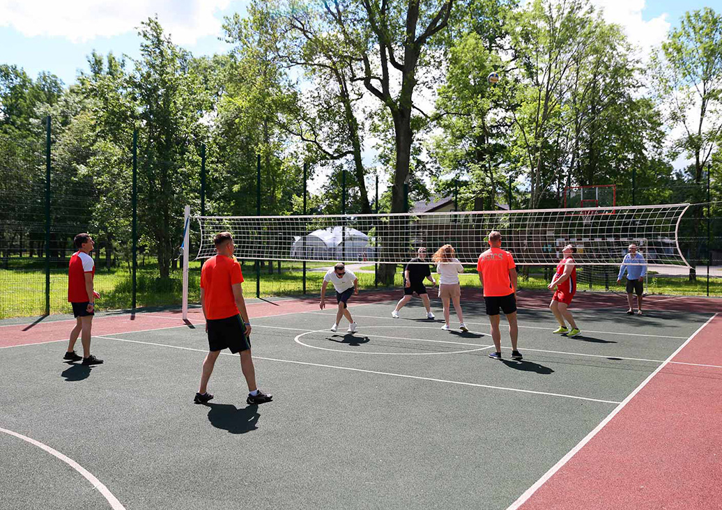 Спортивные площадки